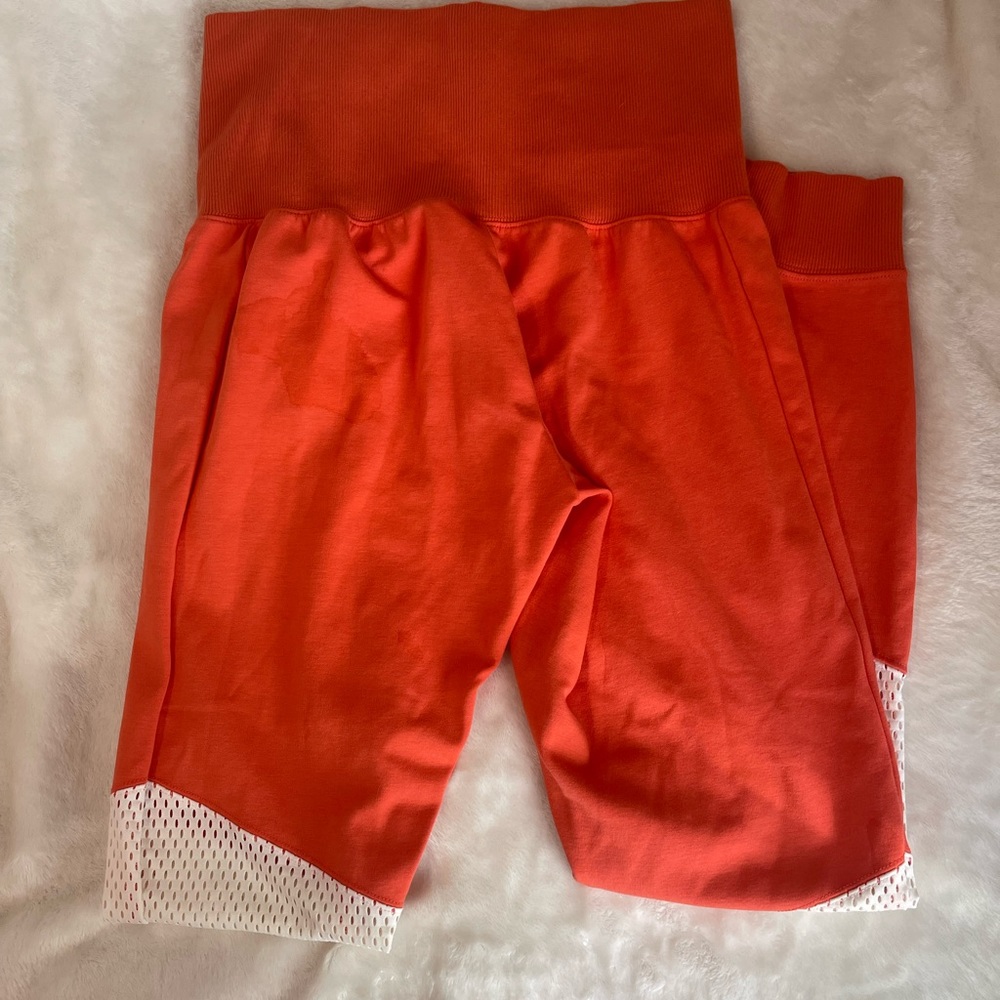 Pre loved NIKE SET SIZE M